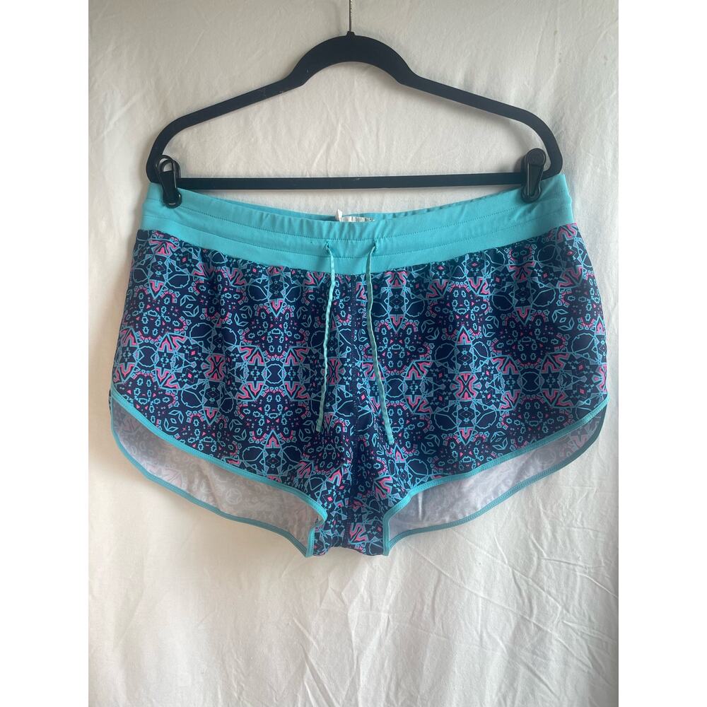 Fabletics Running Shorts with Geometric Pattern